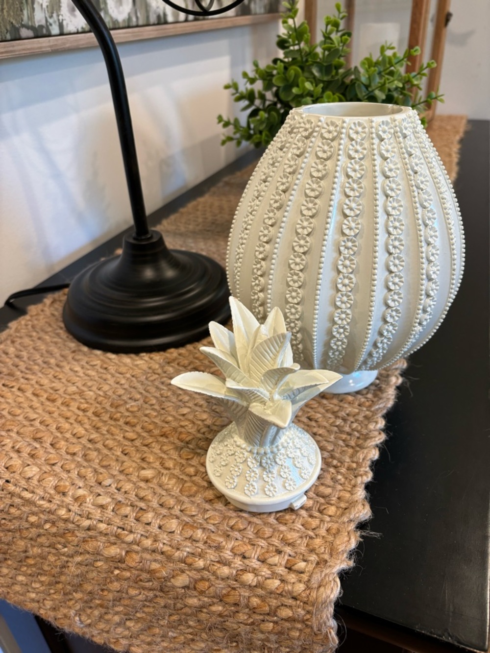 Nate Berkus Lacquer Pineapple White Decor Piece Removable Lid Floral 11”x 6” - Picture 4 of 11